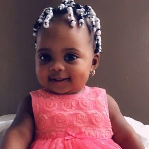 Meet your Posher, Chavez